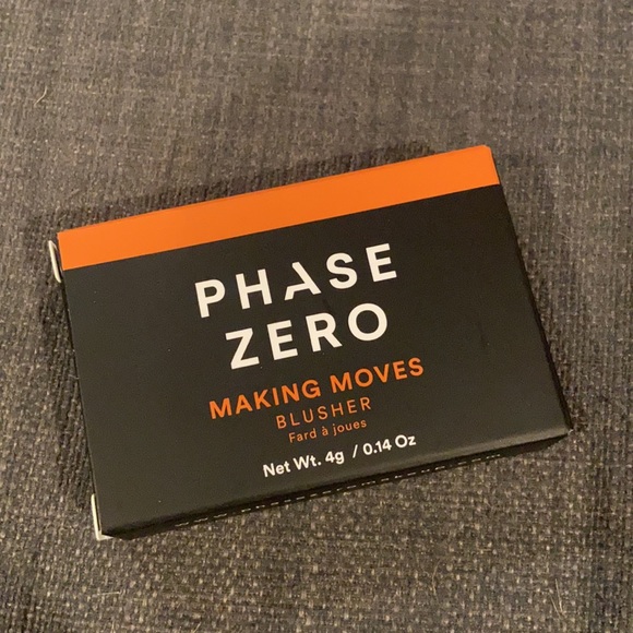 Phase Zero Making Moves Blusher - Picture 2 of 2